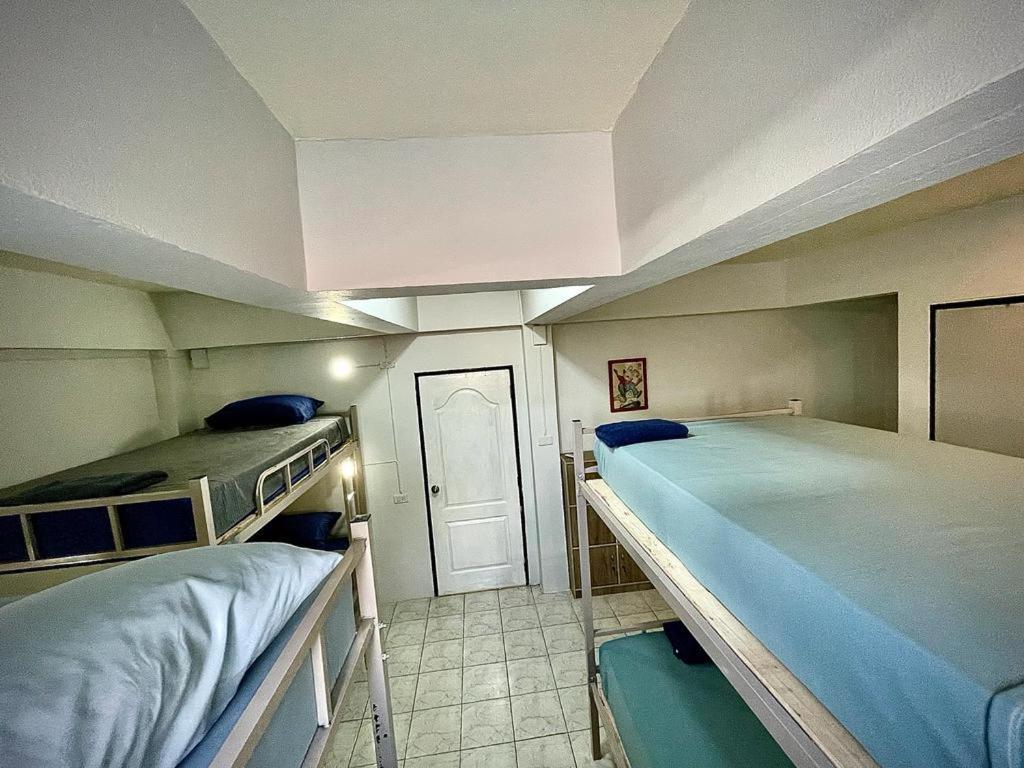 Satop Travelers Guesthouse 치앙마이 외부 사진