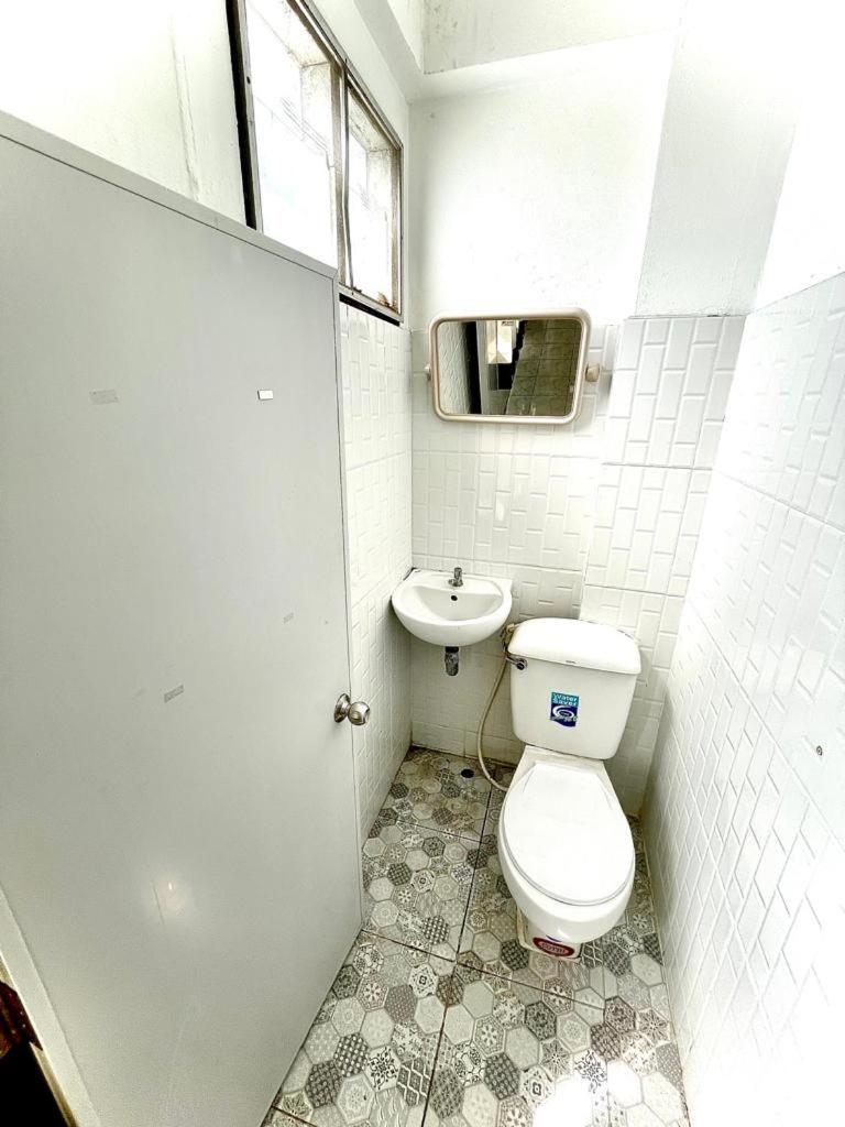 Satop Travelers Guesthouse 치앙마이 외부 사진